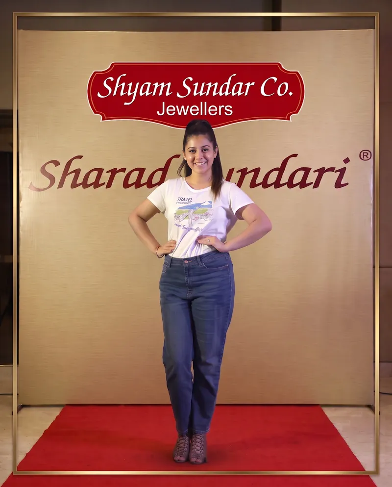 A moment from a Sharad Sundari 2021 grooming session